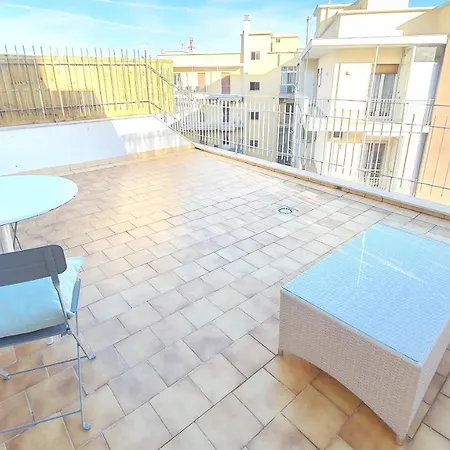 Apartment Blue Sky Rooftop - Policlinico